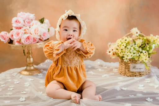 武威宝宝睡觉爱笑 武威宝宝睡觉爱笑